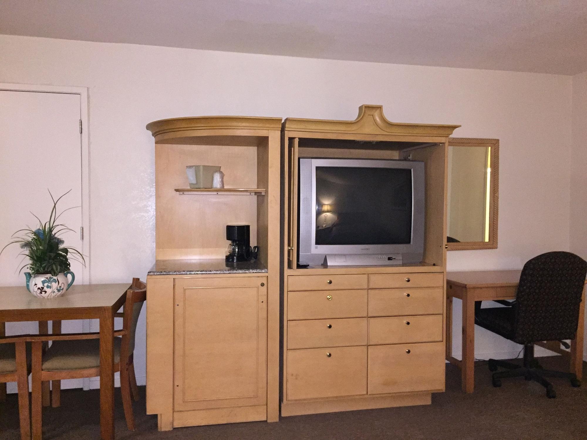 Parkway Inn Fresno Dış mekan fotoğraf