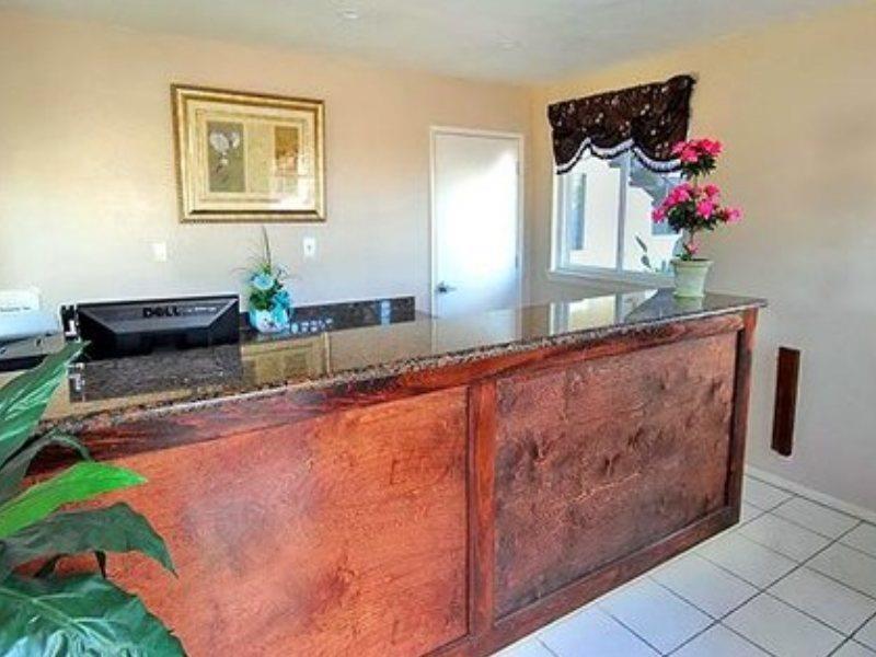 Parkway Inn Fresno Dış mekan fotoğraf